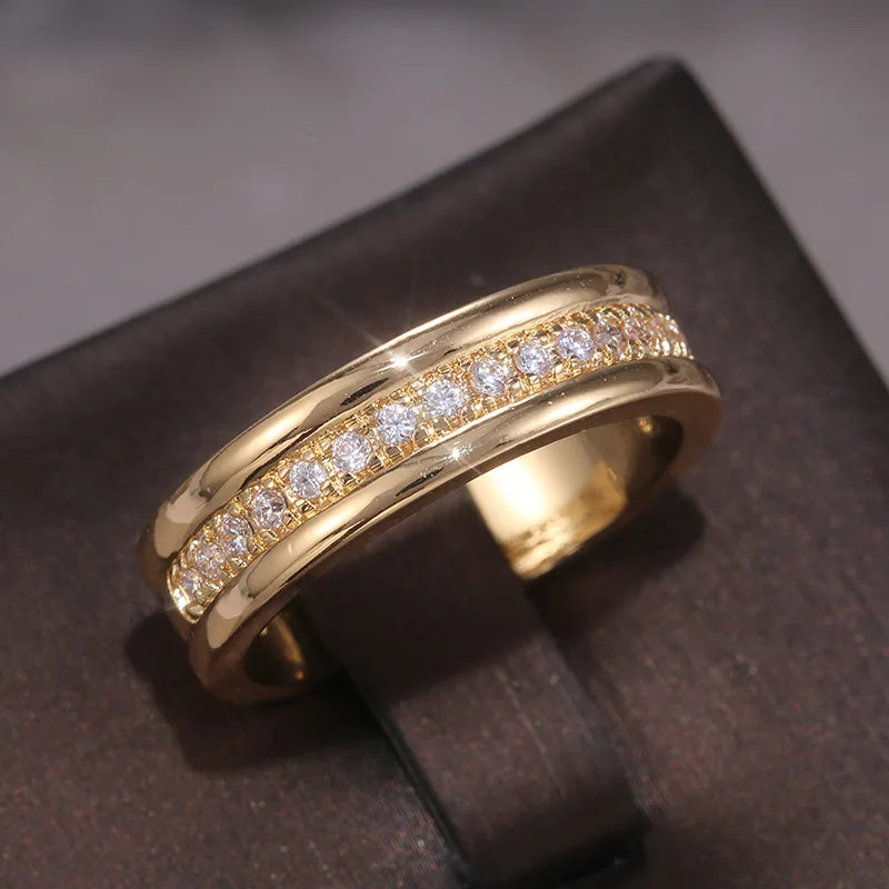 The Signature Single-Row Brilliant Eternity Ring