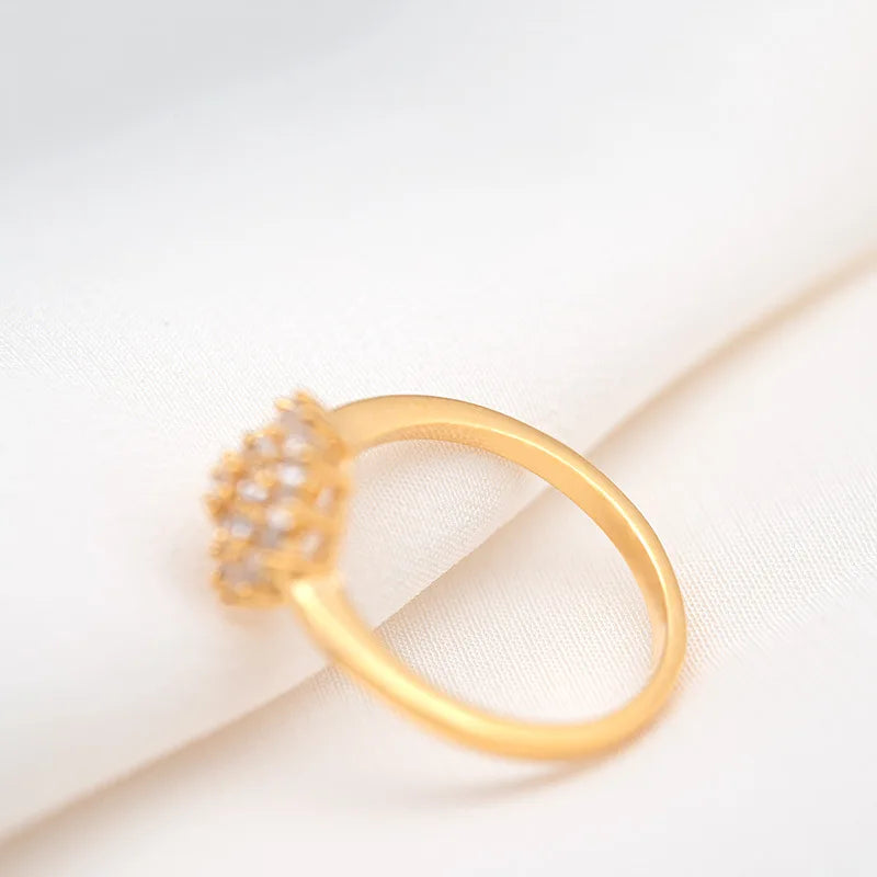 The Signature 1.5 Carat Brilliant 14k Gold Ring