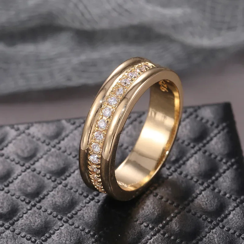 The Signature Single-Row Brilliant Eternity Ring