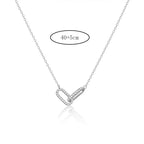 The 18k Gold Interlocking Circle Pendant